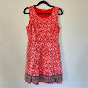 Dress WITH pockets. Great condition